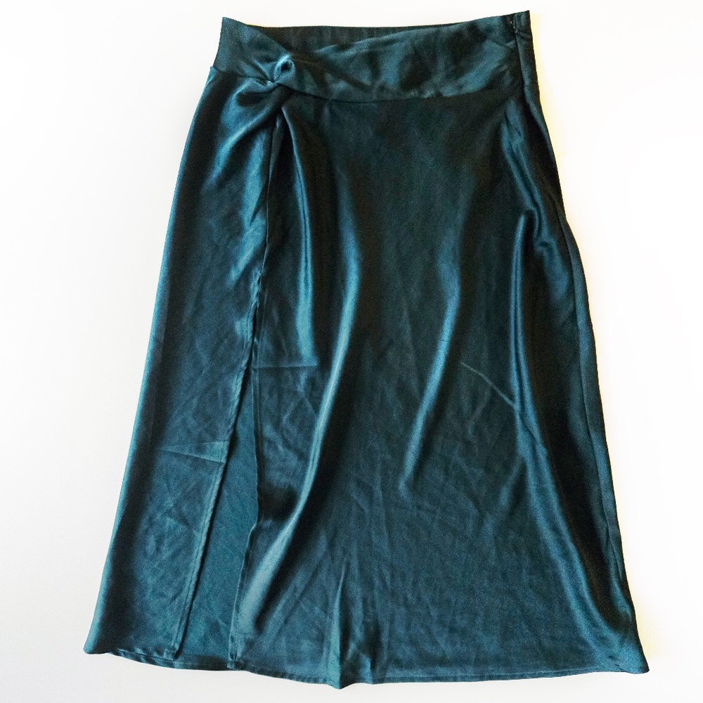 🌺 Forever 21 Dark Teal Midi Knoted High Slit Skirt